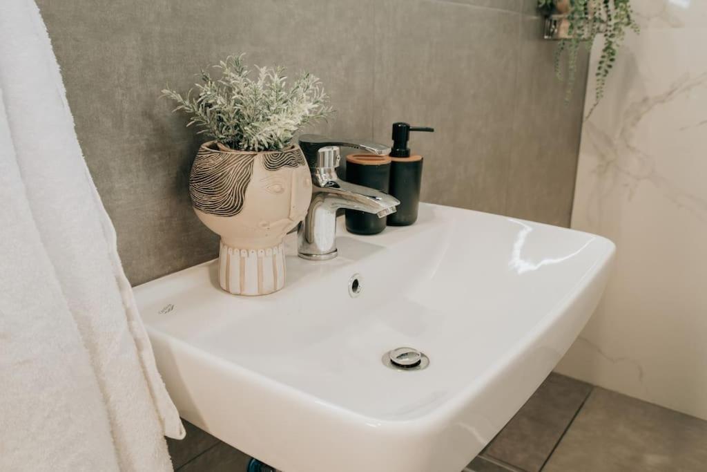 Sophia'S Coastal Retreat Villa Korinos Ngoại thất bức ảnh